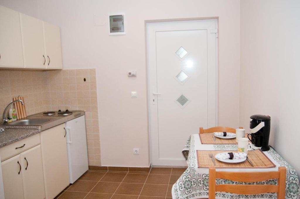 Deluxe Apartments Hévíz Стая снимка