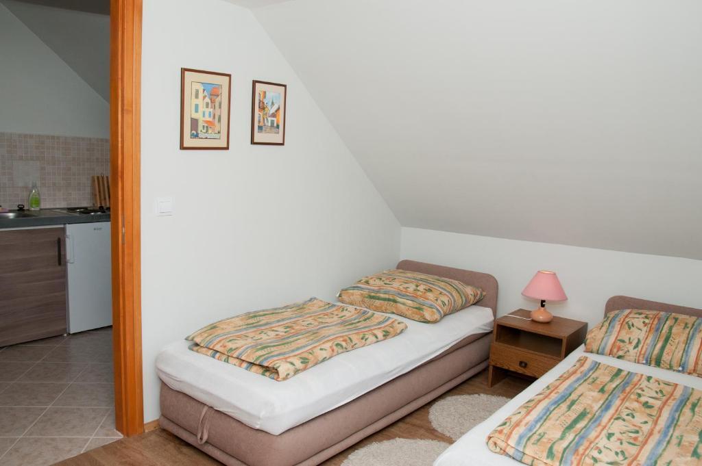 Deluxe Apartments Hévíz Стая снимка