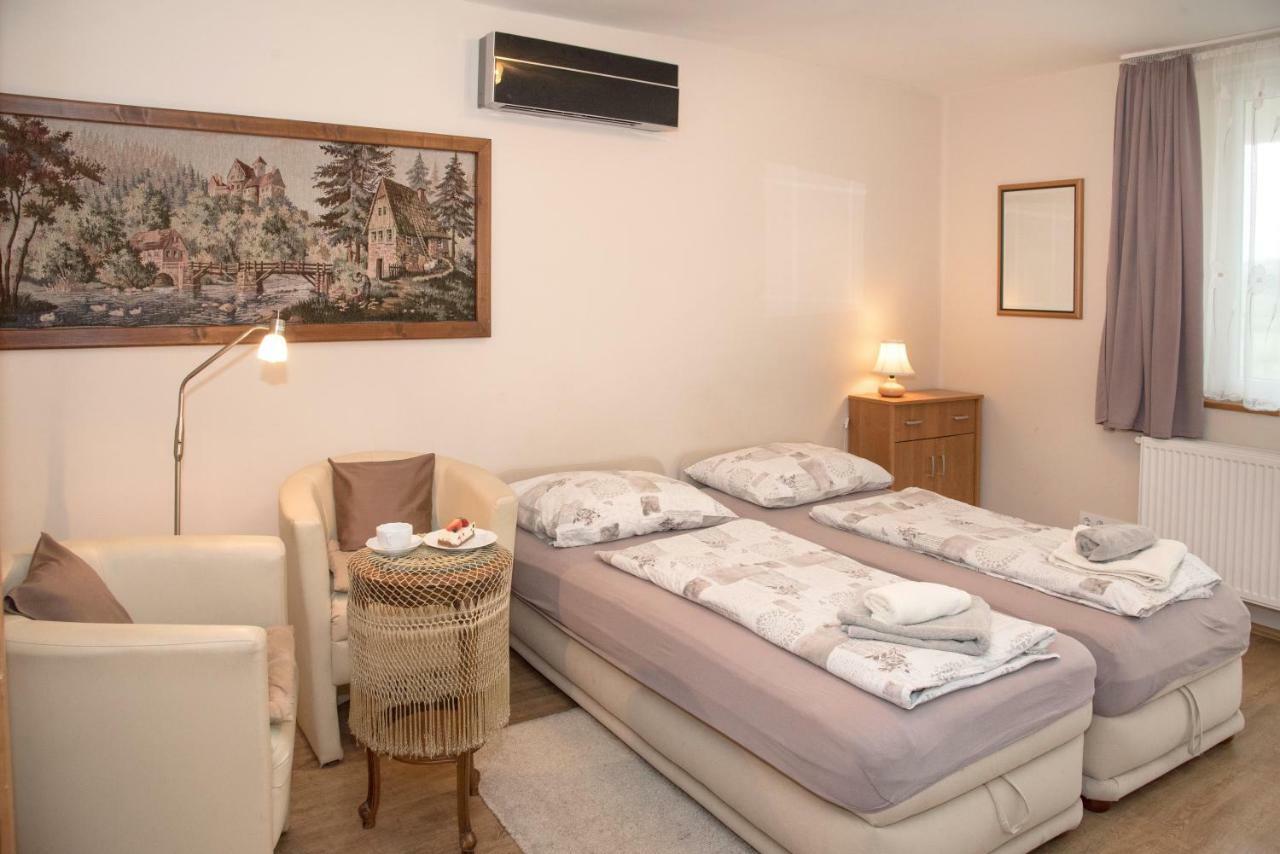 Deluxe Apartments Hévíz Екстериор снимка