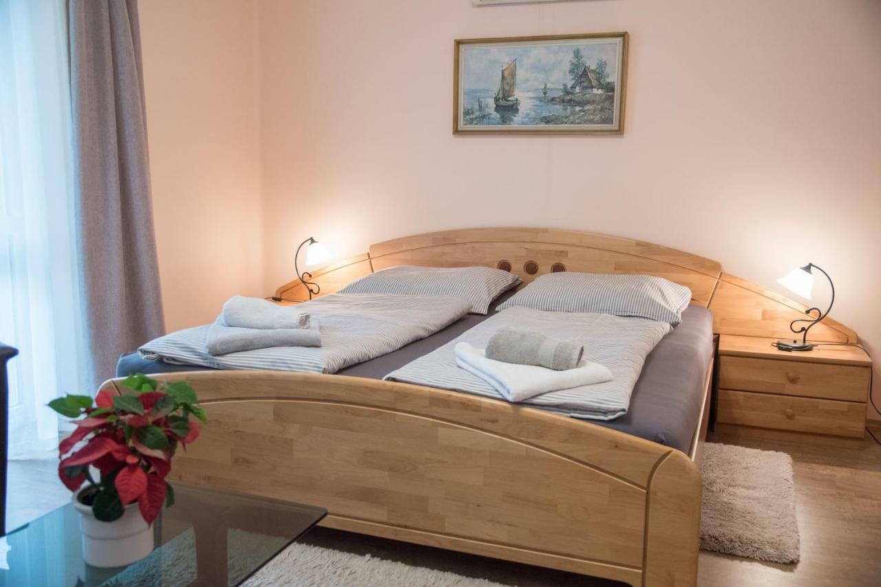 Deluxe Apartments Hévíz Екстериор снимка